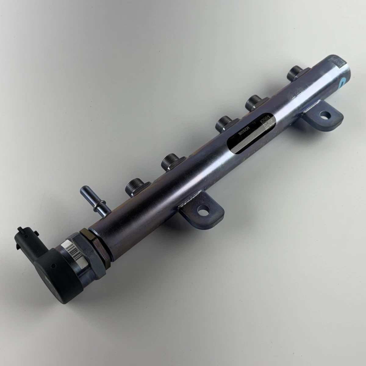 Left Fuel Rail Jeep Grand Cherokee 3.0L Diesel 2011-2021 Mopar 68148330AA photo 3
