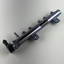 Left Fuel Rail Jeep Grand Cherokee 3.0L Diesel 2011-2021 Mopar 68148330AA thumbnail 3