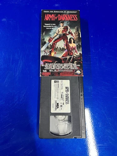 Vintage ARMY OF DARKNESS VHS 1992 Cult Classic Horror Movie Bruce Campbell - Picture 1 of 2