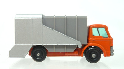MATCHBOX REGULAR WHEELS 7C FORD WASTE TRUCK 1-75 SERIES