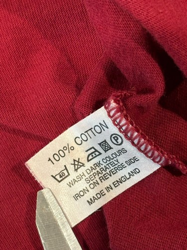 Camiseta Harrods Script Spellout de Knightsbridge Vintage 100% Algodón Rojo Talla XL - Imagen 8 de 10