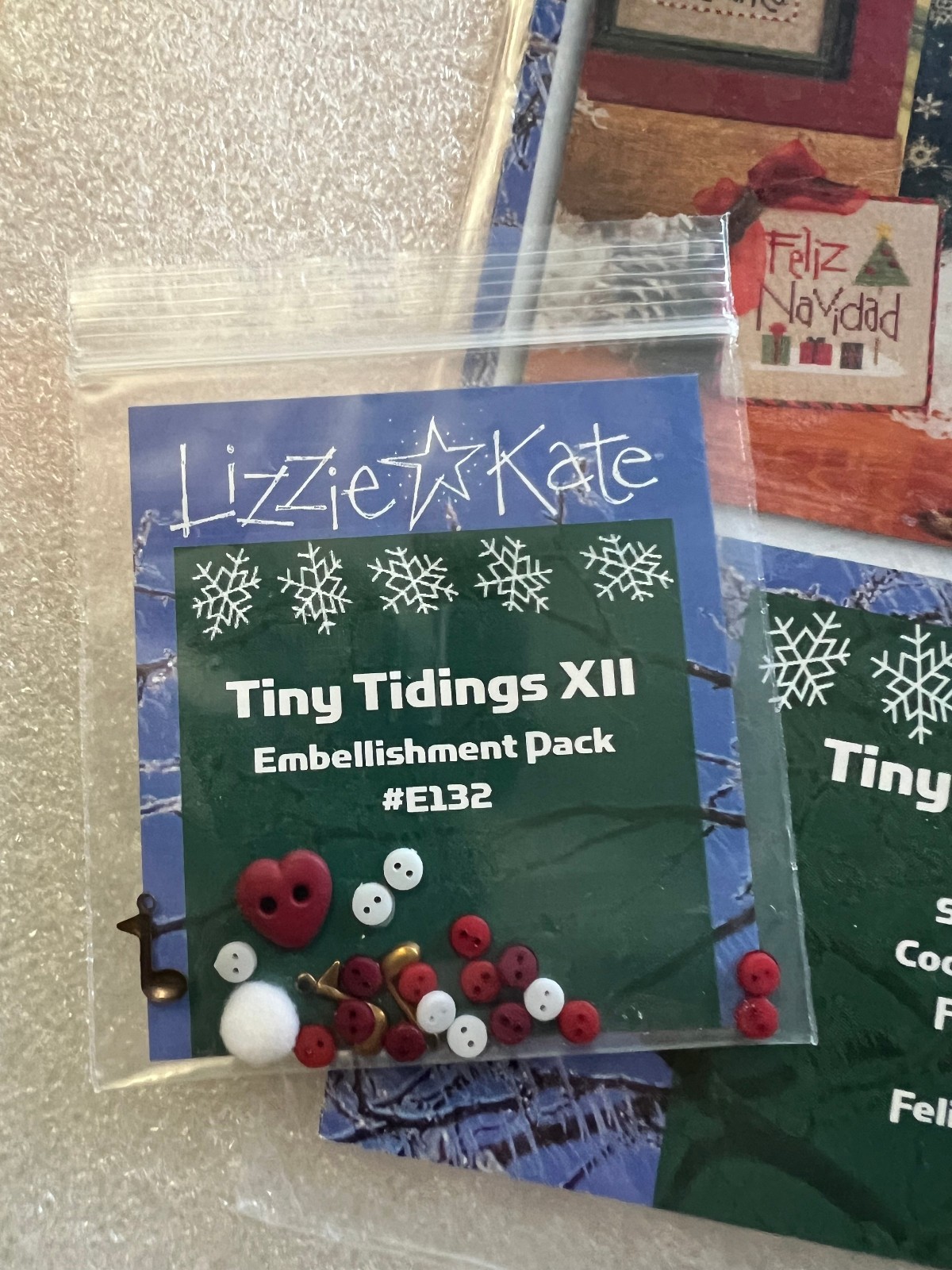 Lizzie Kate- Tiny Tidings XII chart & Embellishment Pack