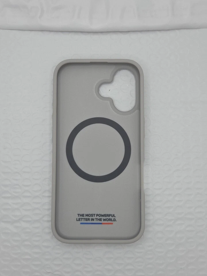 Funda Móvil CG para iPhone 16 BMW Tricolor Gris Fibra de Carbono Foto 4 de 4