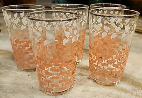 Set 5 Vintage 1950s Pink Basket Weave Lattice White Ivy Leaf Juice Glasses 4oz