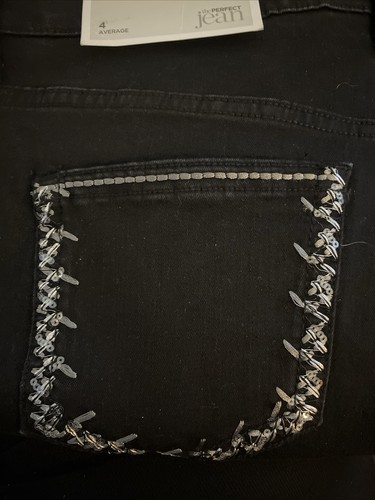 Christopher & Banks 4 NWT Black Jeans Pants Relaxed Fit High Rise Silver Emblsh - Picture 2 of 11