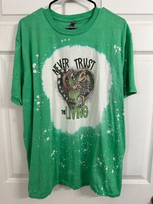 Gildan Size XL Green Bleach Effect Beetlejuice Never Trust the Living T-Shirt