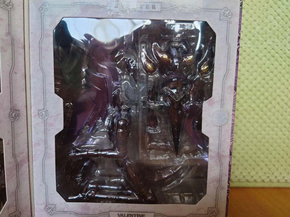 Figura de acción de PVC Saint Cloth Myth Harpy San Valentín Saint Seiya Bandai Foto 4 de 4