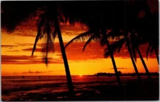 KOHA HAWAII SUNSET Kailua Bay Vintage Chrome Postcard Unposted A71