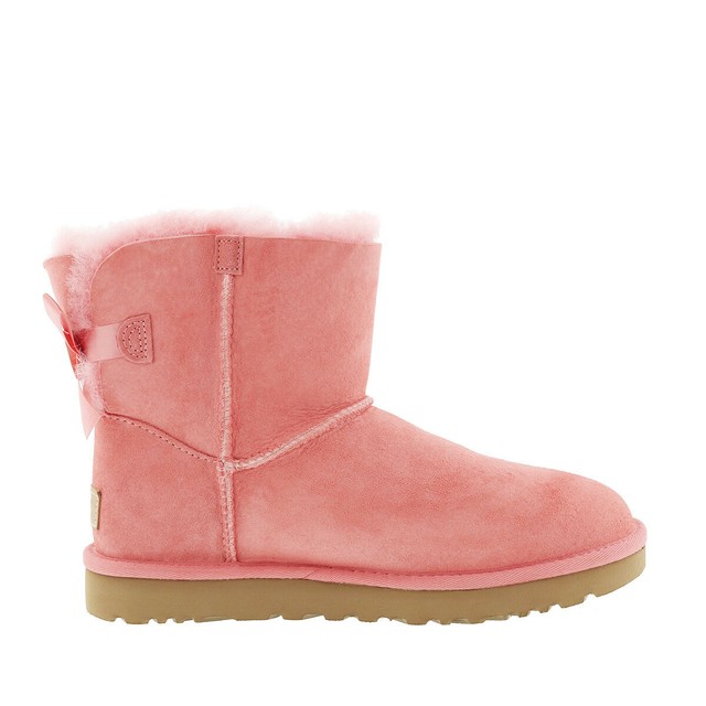 light pink bailey bow uggs