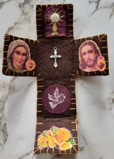Pocket Altar Shrine Catholic Prayer Eucharist Crucifix Immaculate Sacred Heart