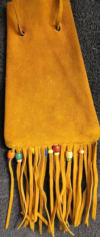 Bolso Vintage Marrón Gamuza Cuero Flecos Cordón Multicolor Cuentas Usado en Excelente Condición Foto 2 de 3