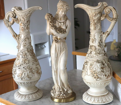 UNIVERSAL STATUARY Chicago chalkware Roman Greek Goddess 1959