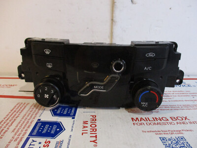   2011 HYUNDAI SONATA AC HEATER CLIMATE CONTROL TEMPERATURE FAN  DEFROSTER