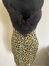 VINTAGE VICTORIA  S SECRET LINGERIE STRETCH FITTED LACIE SIZE 36C