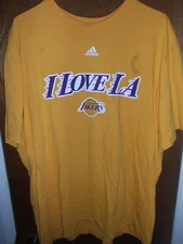 Los Angeles Lakers 100% Cotton T-Shirt - Players Signed including KOBE BRYANT