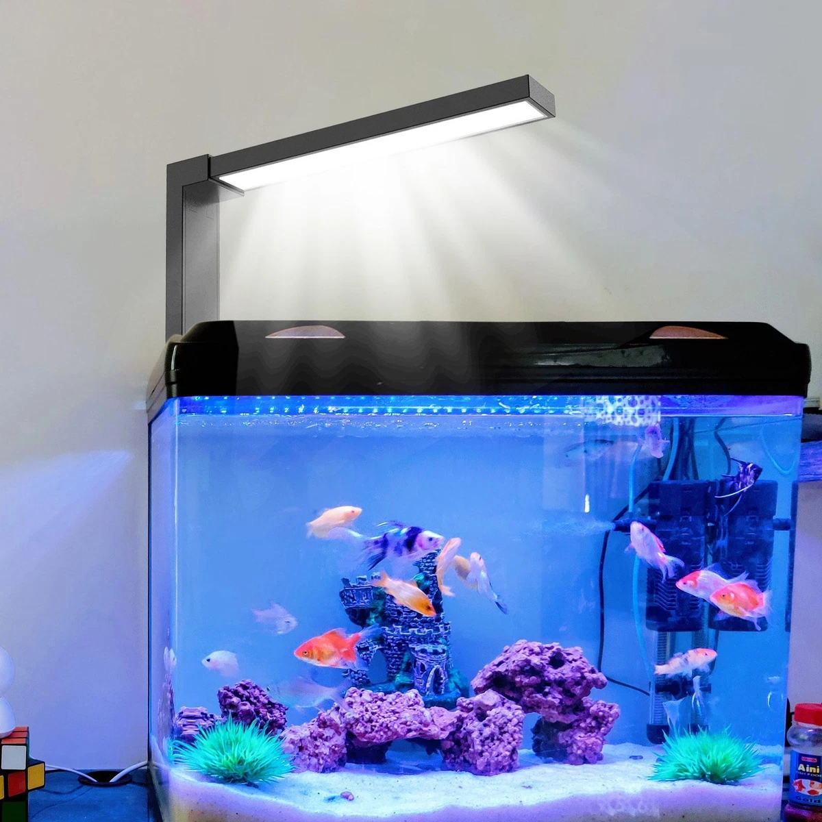 Aquarium top light bar