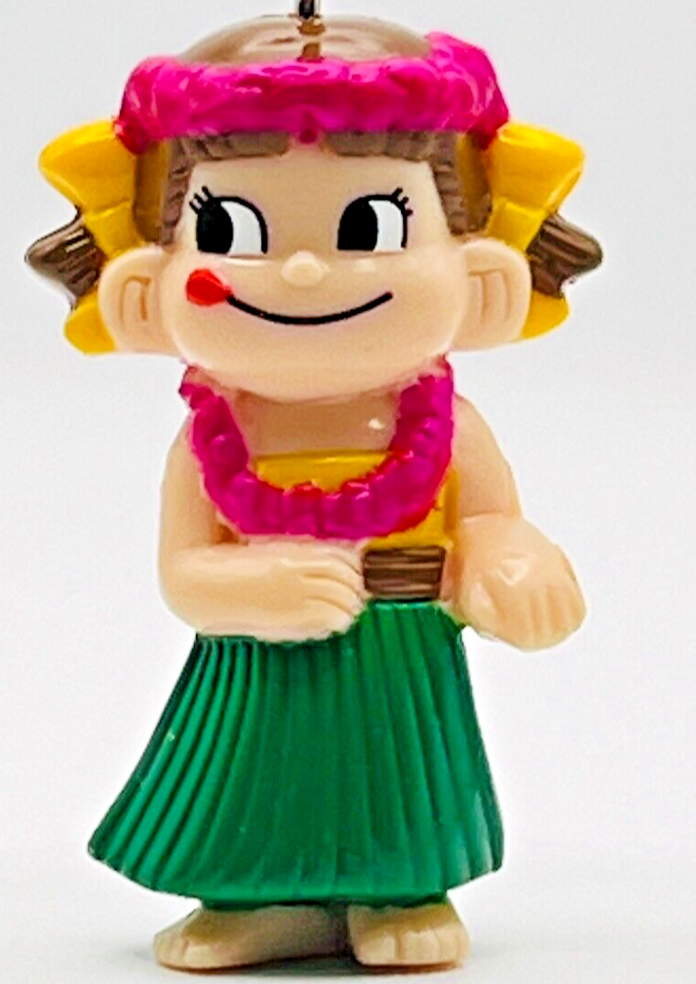 Hula Dance Peko Chan Peko-chan Milky Keychain Mascot Figure 70th
