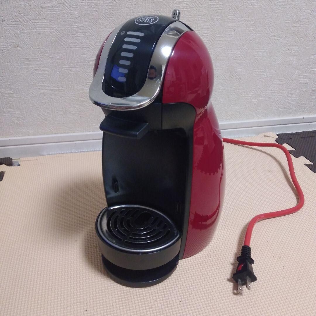 Nestle Nescafe Dolce Gusto Genio 2 Premium MD9771-WR Wine