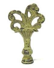 VINTAGE DECORATIVE METAL LAMP FINIAL 1/4 THREAD