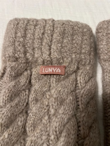 Lunya Lofty Wool Cable Leg Warmer One Size Beige Made in Peru - Picture 4 of 11