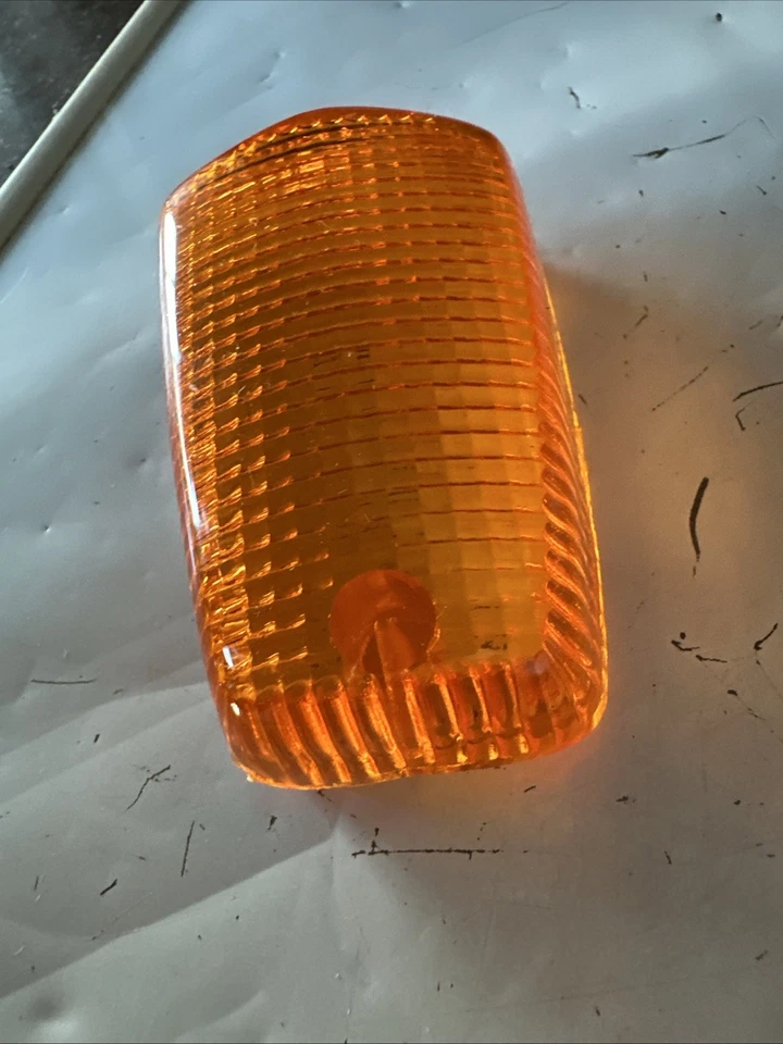 Lente de luz de señal de giro indicadora Yamaha FJ1200 FZR600 RD350 TDM850 51L-83332-01 Foto 3 de 4