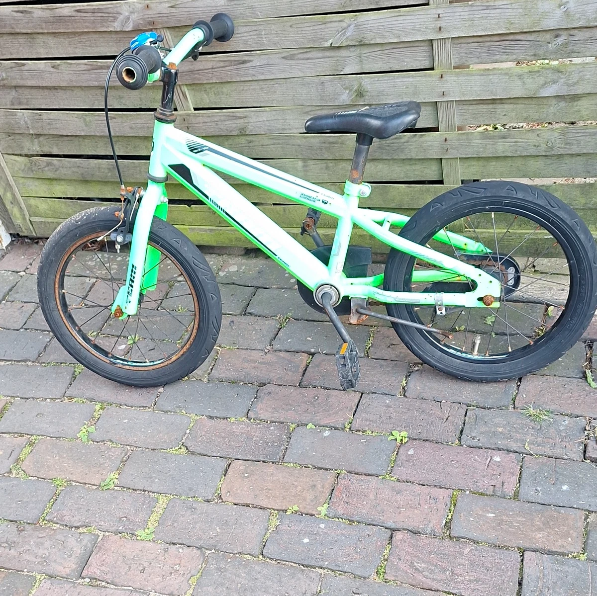 mountainbike strecken berlin 26, 27.5, 29 Zoll Alu MTB - hydraulische Scheibenbremsen Winora Yucatan 12 Pro Modell:360° rotierbares Rad wall