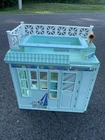 Vintage Barbie BEACH BUNGALOW House 1999 Doll Playset Mattel RARE Fast Shipping!