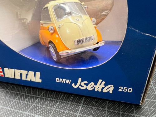 Vintage REVELL BMW ISETTA 250 1/18 Scale Die Cast Model Car Excellent Boxed nos - Picture 3 of 11