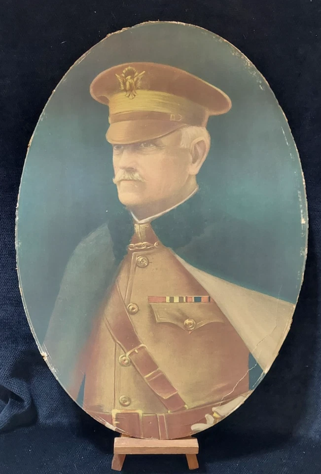 Marco de vidrio convexo ovalado militar de la Primera Guerra Mundial Gen. John "Black Jack" Pershing Foto 3 de 4