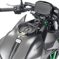 Givi BF81 Flansch FüR Kawasaki Z 650
