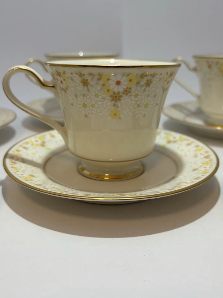 Juego de 6 tazas de té y platillos de fragancia Noritake 7025 Foto 3 de 4