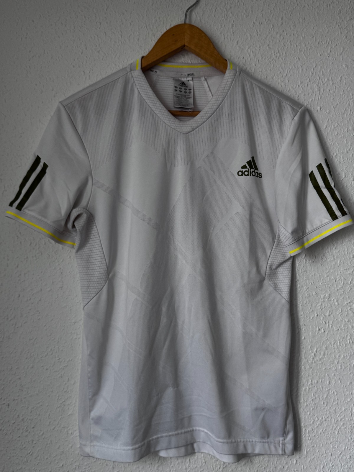 Rare 00s Adidas Eagle Graphic Performance Tee - White & Neon image 2