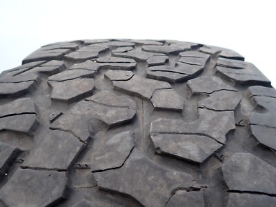 MITSUBISHI PAJERO 18''ALLOY WHEEL BFGOODRICH TYRE LT 265