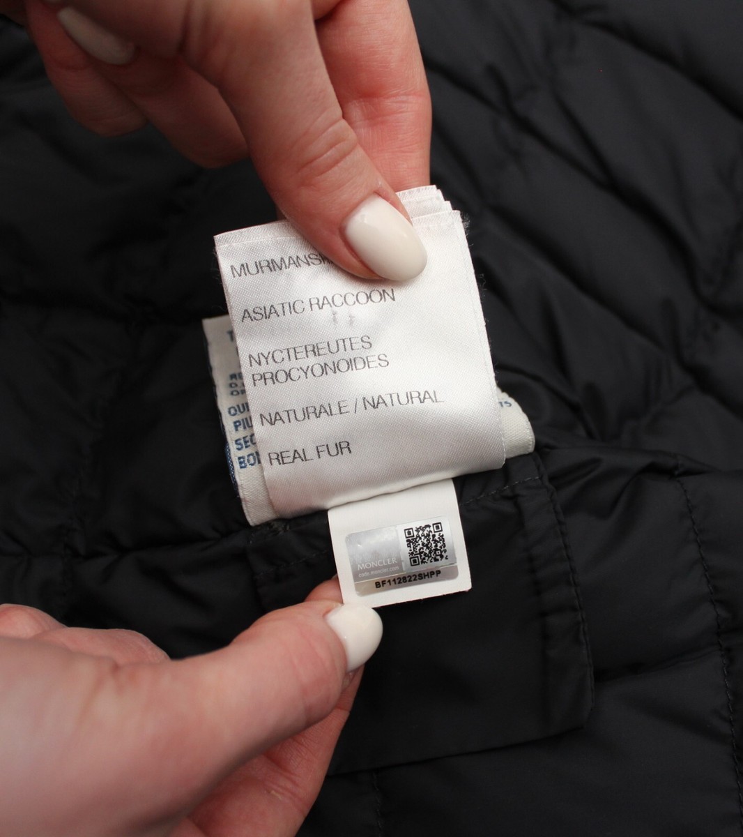 Women's MONCLER Arrious Down Puffer Jacket Parka Coat Hooded Women's MONCLER Arrious Down Puffer Jacket Parka Coat Hooded