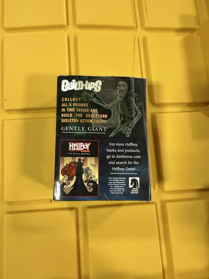 Hellboy Animado Espada de Tormentas Bust-Ups Hellboy En Kimono H58 #2 Foto 2 de 2