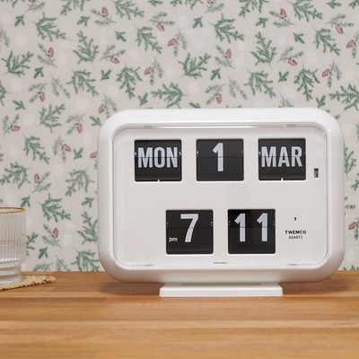 TWEMCO QD-35 Retro Flip Clock in 6 Colors - Perpetual Calendar