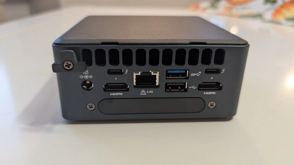 Intel NUC i5 11th gen, 64gb ram, NVME 240gb, eccellenti condizioni - Immagine 2 di 4