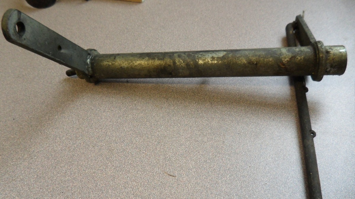 63 64 65 Chevy Corvette C3 Factory Z Bar Clutch & Rod Used 63 64 65 Chevy Corvette C3 Factory Z Bar Clutch & Rod Used