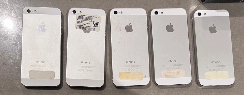 As-is Lot of 5 Apple iPhone 5 A1429 - White Silver - Image 2 of 2