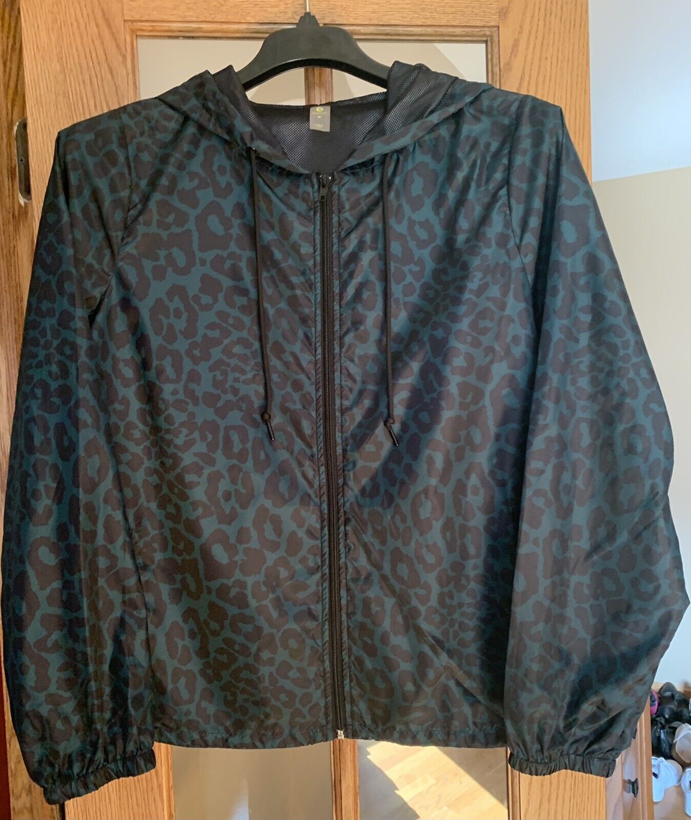 Picture 1 of 4
