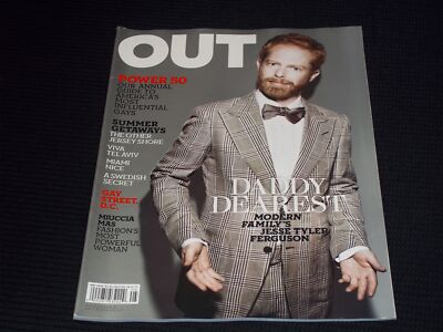 2010 MAY OUT MAGAZINE - JESSE TYLER FERGUSON FRONT COVER - H 5598