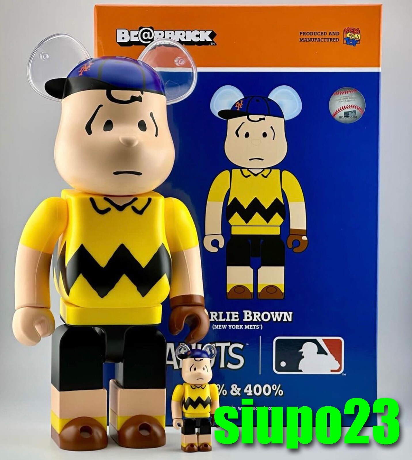 BEARBRICK PEANUTS CHARLIE BROWN 400%