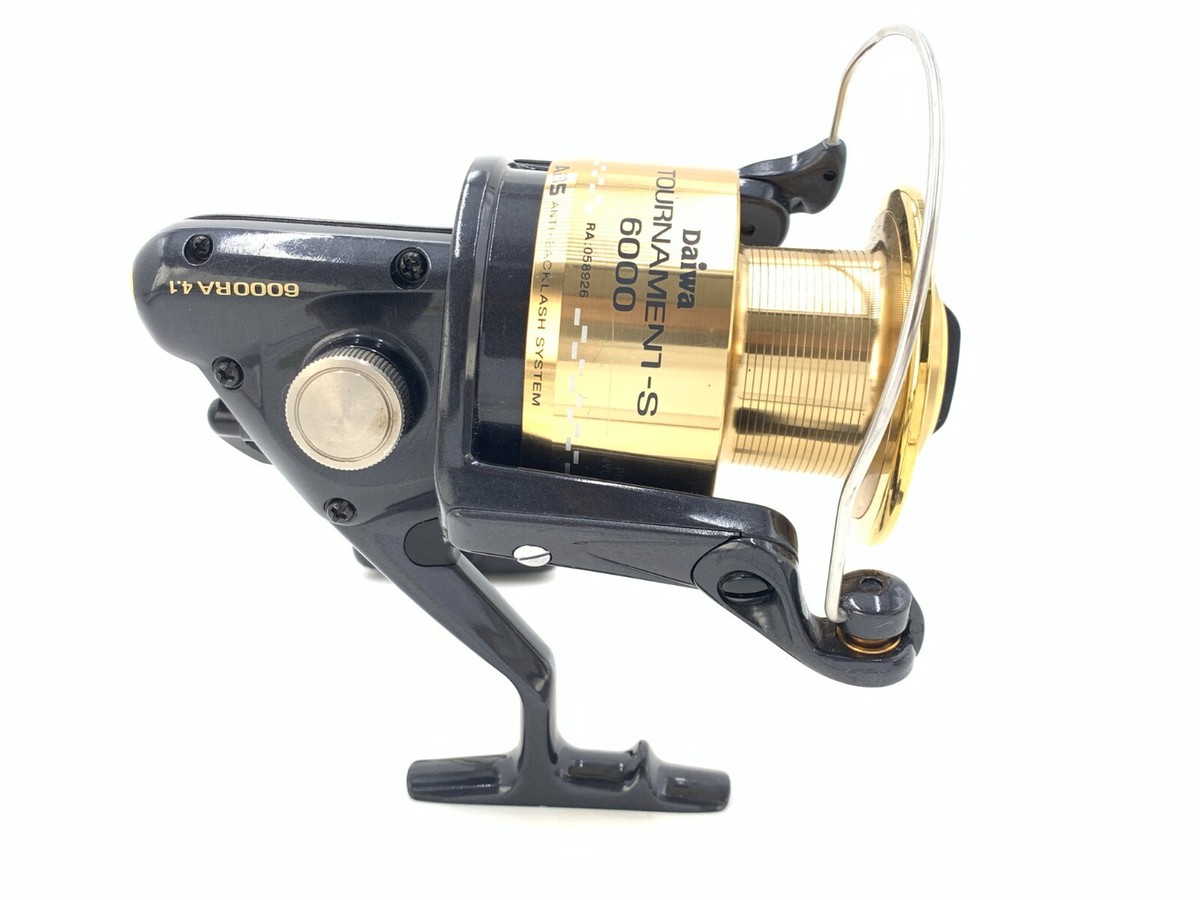 Daiwa TOURNAMENT S 6000 Spinning Reel SURF Fishing Trolling 