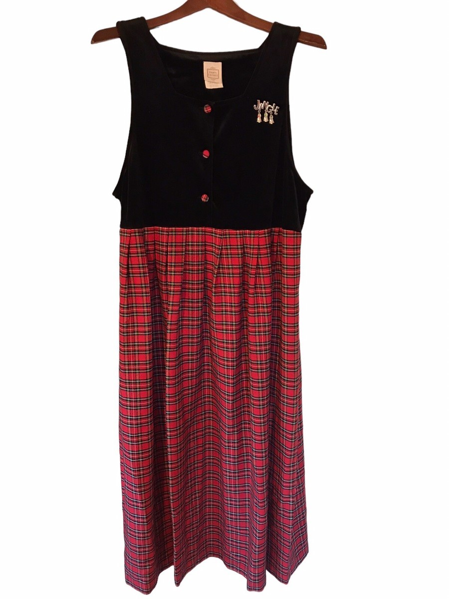 classic christmas dress Girls' Classic Christmas 3/4 Sleeve Ruffle Twirl Dress Size: 5/6 By Mila & Rose main image 0
