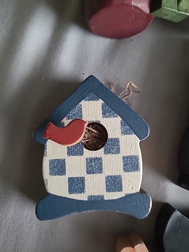 Lot of Primitive Country Decor 8 pcs Patriotic Folk Hearts Birdhouse Hope Faith - Picture 5 of 9