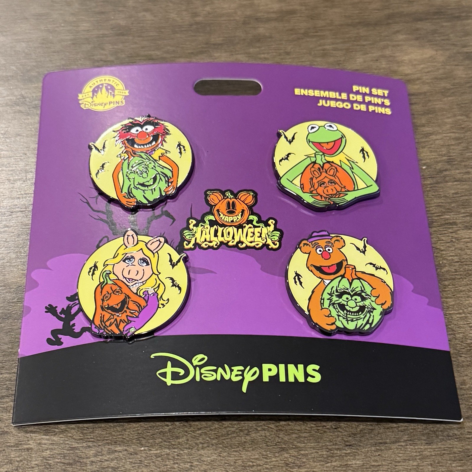 NEW Disney Pin Set The Muppets Halloween Kermit Miss Piggy Fozzie Animal 4 Pins