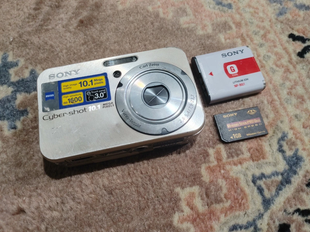 Sony Cyber-shot DSCN2 Digital Cameras for Sale - Shop New & Used