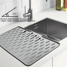 Kitchen Silicone Drain Mat with Built-In Drainage Design, Easy to Clean, Suitabl