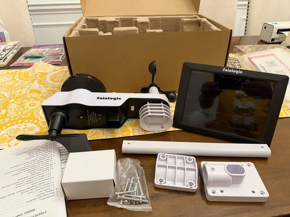 sainlogic WS0310 weather station, dual 8.9in COLOR DISPLAYs - Image 3 of 4