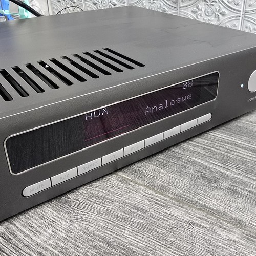 Arcam SA20 Stereo Integrated Amplifier; MM Phono A+ - Picture 7 of 17